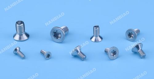 不锈钢螺丝可以这样清洗